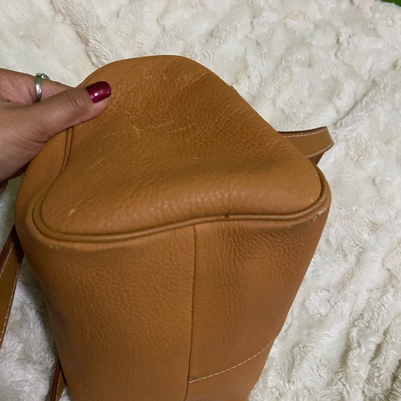 Burberry’s leather brown tan bag -good used condition -firm - Picture 6 of 14